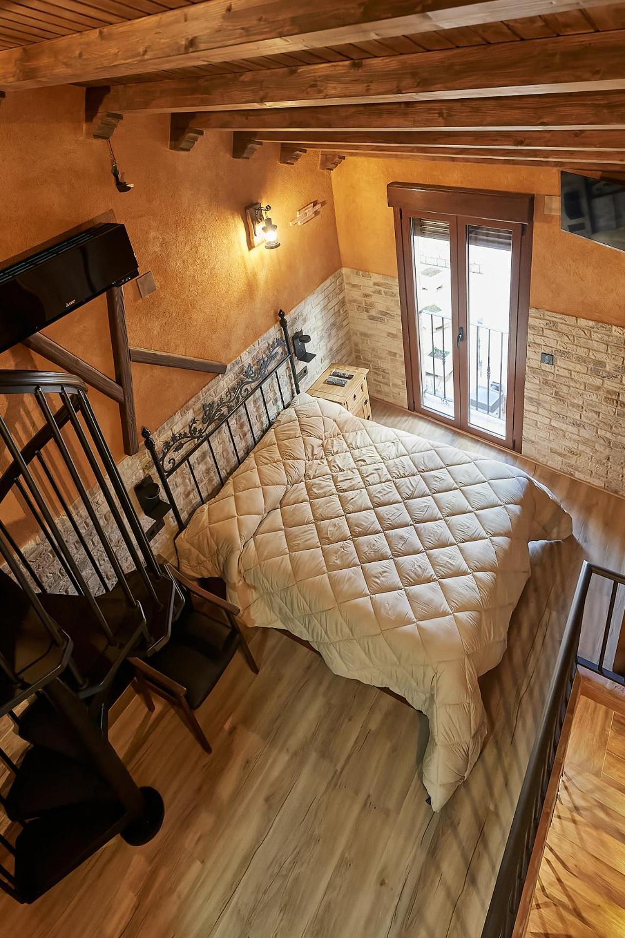 Apartamento Divino Morales ปลาเซนเซีย ภายนอก รูปภาพ