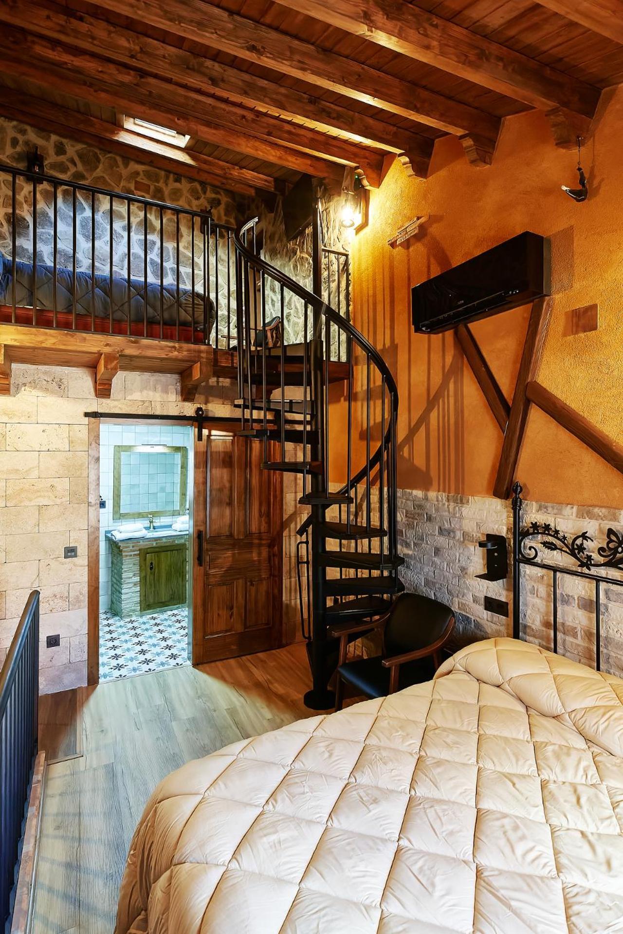 Apartamento Divino Morales ปลาเซนเซีย ภายนอก รูปภาพ